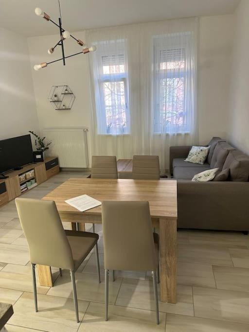 Szeged Szive Apartman מראה חיצוני תמונה